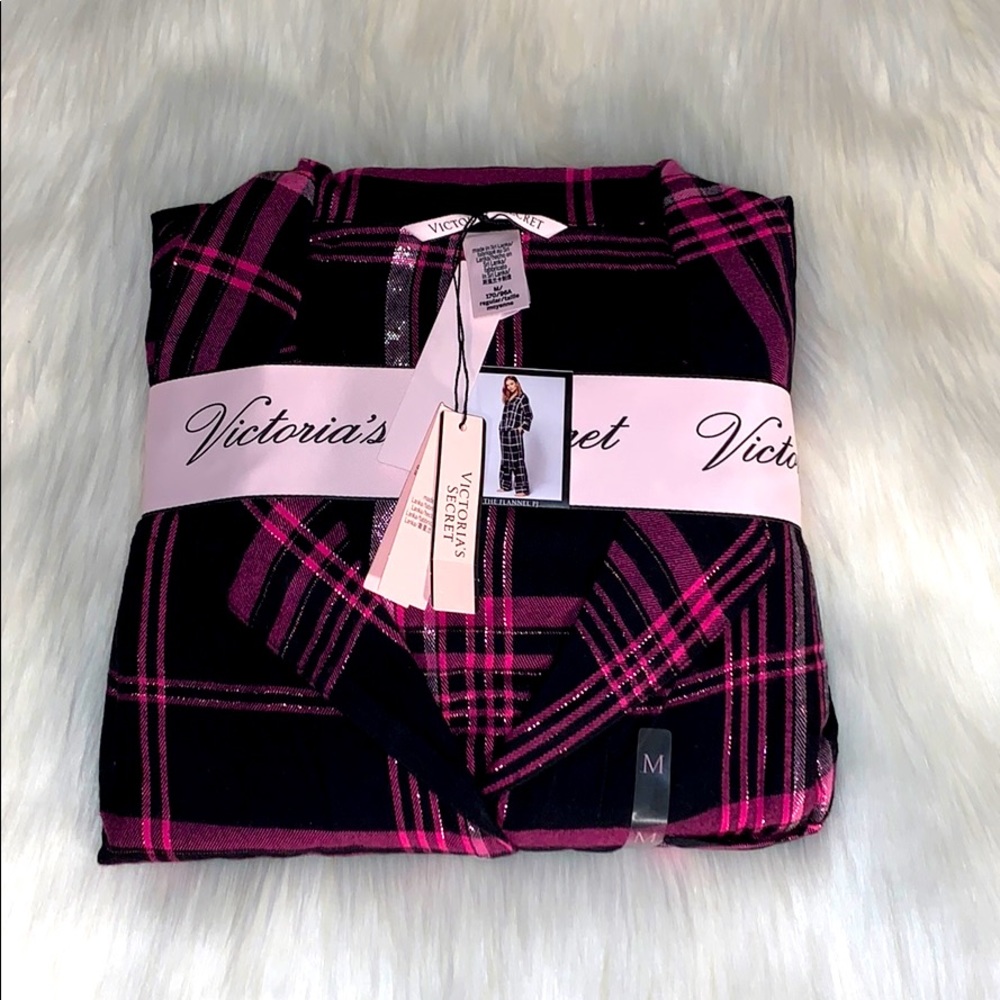 New Victoria’s Secret pajamas